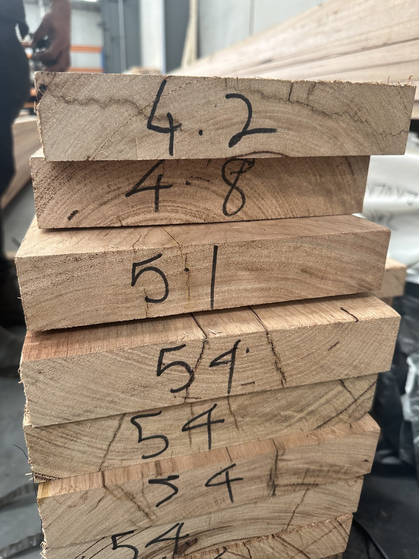 F17 KD Hardwood 240x45 - Image 2