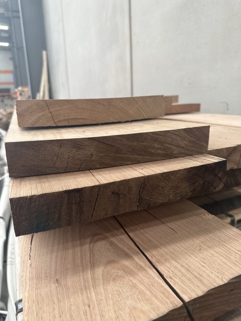 F17 KD Hardwood 290×45