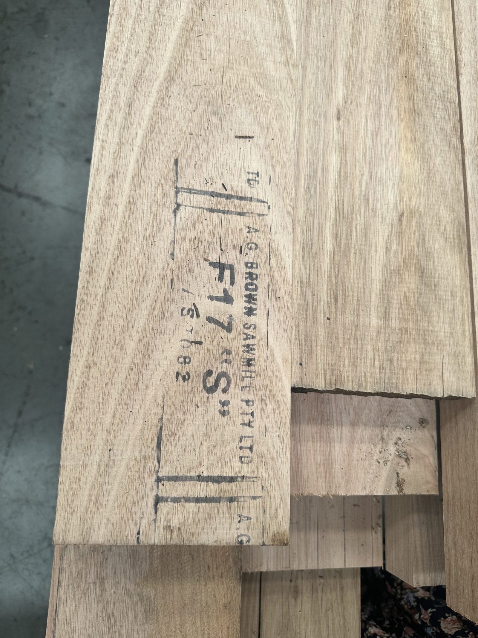 F17 KD Hardwood 140x45 - Image 3