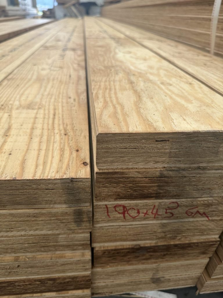 LVL F17/E14 H2S 190×45