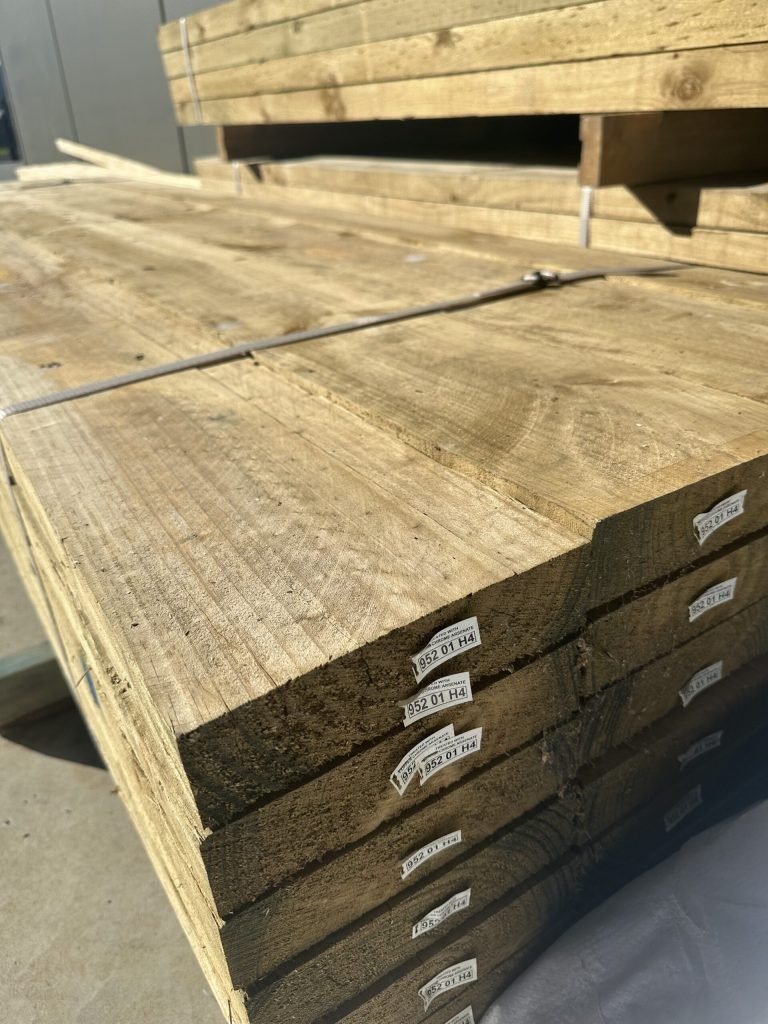 MGP10 LOSP H3 Treated Pine 90×35