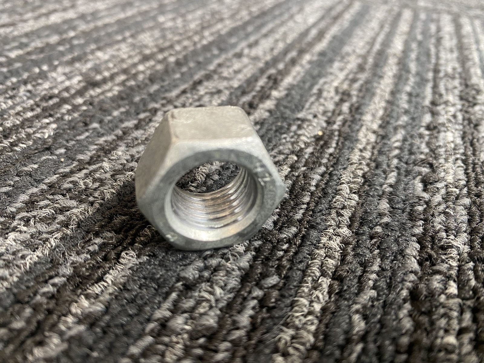 Hexagonal Nut M16 Metric Thread Galvanised - Image 6